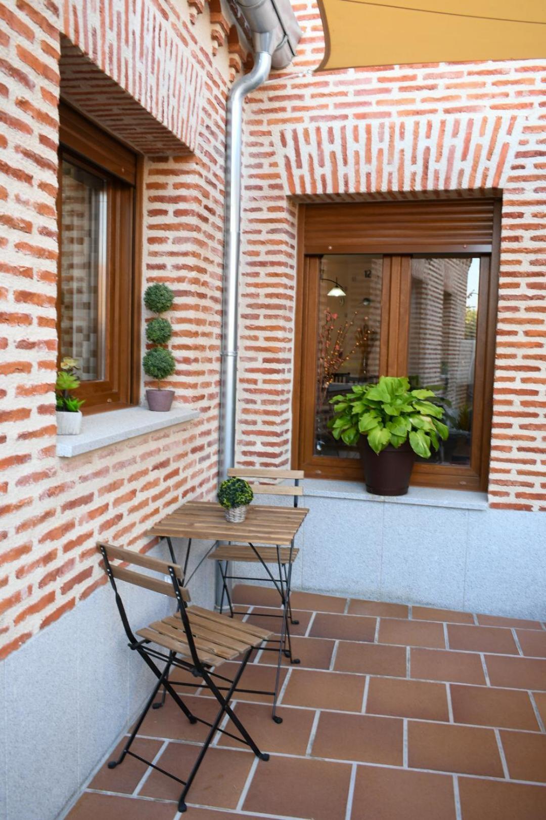Casa Rural La Real Herreria Мадрігаль-де-лас-Альтас-Торрес Екстер'єр фото